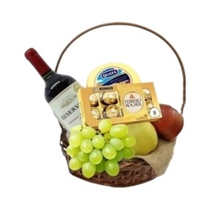 08-CESTA DE QUEIJOS E VINHO COM CHOCOLATE